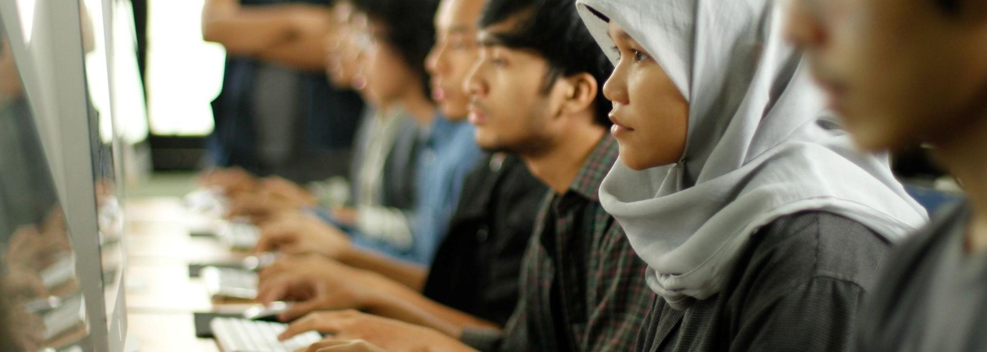 A computer class for adults. Photo credit: ADB.